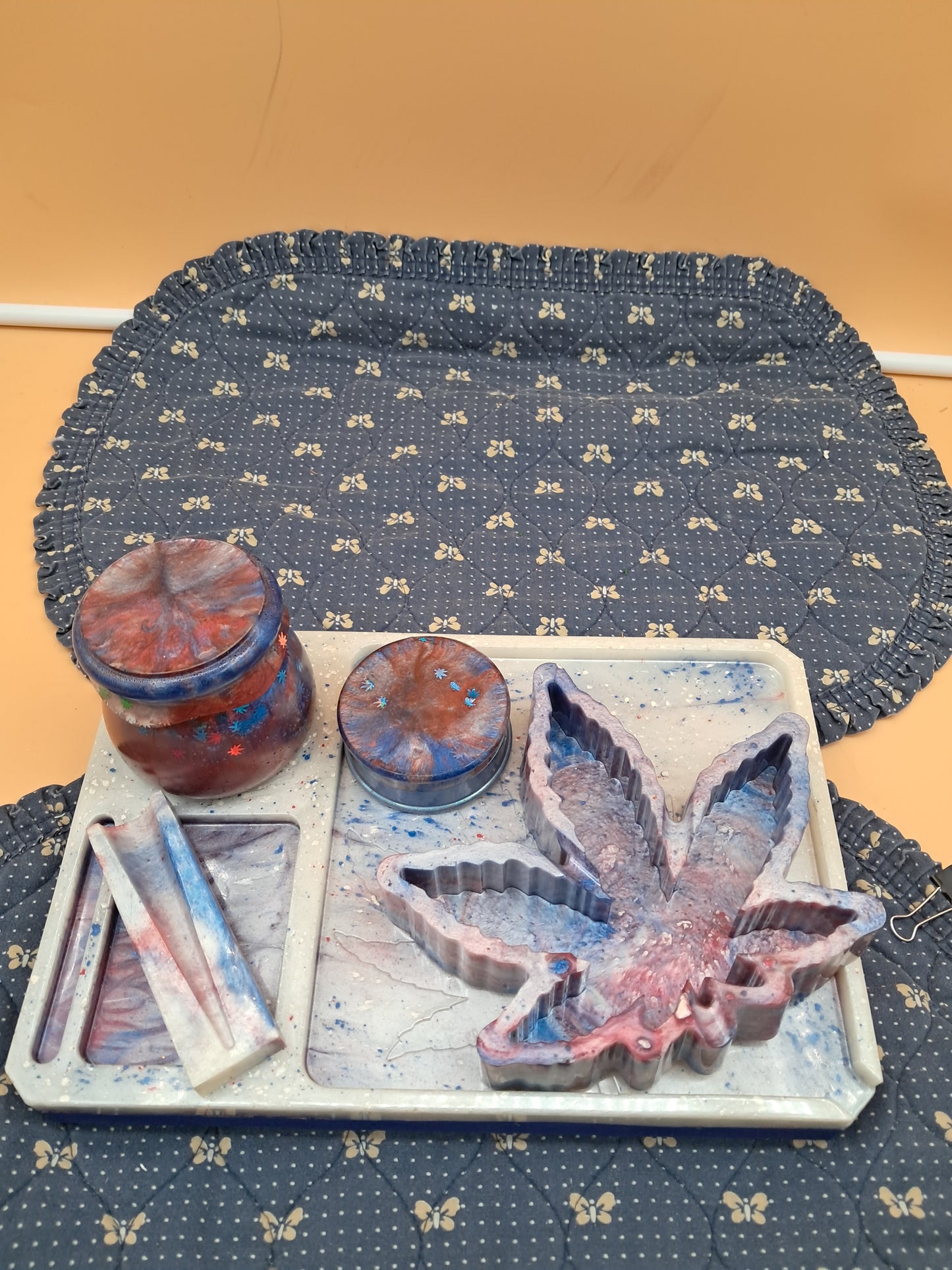 Tobacco Enthusiasts Rolling Tray Bundle