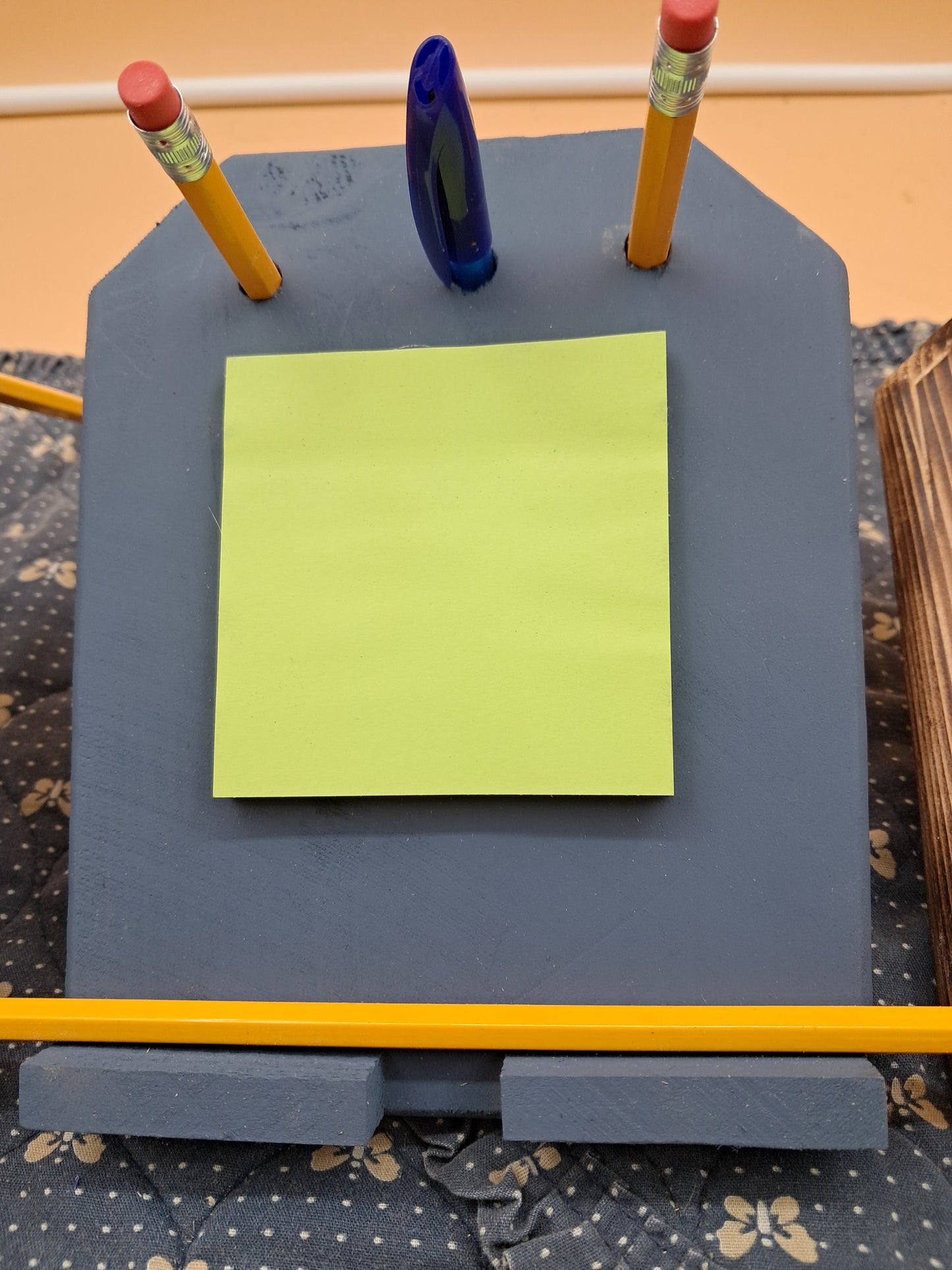 Adjustable Phone and Note planning Caddy 5.00ea to 7.00ea