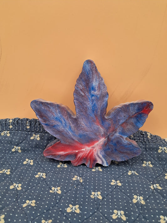 Maple Leaf Epoxy Resin Ashtray