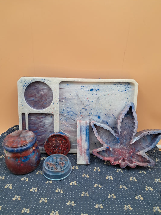 Tobacco Enthusiasts Rolling Tray Bundle