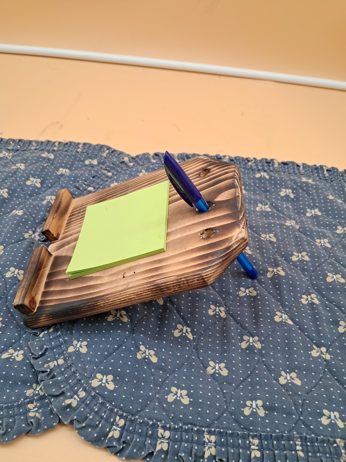 Adjustable Phone and Note planning Caddy 5.00ea to 7.00ea