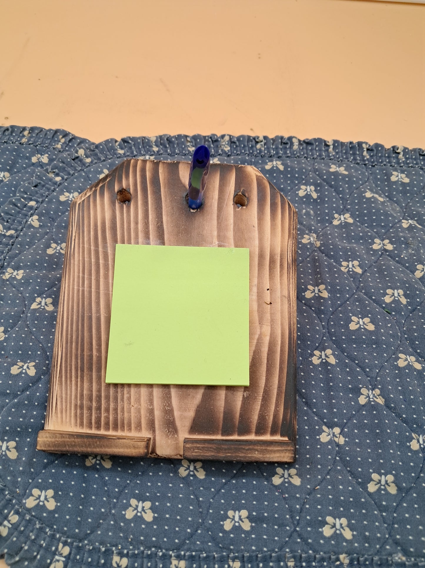 Adjustable Phone and Note planning Caddy 5.00ea to 7.00ea