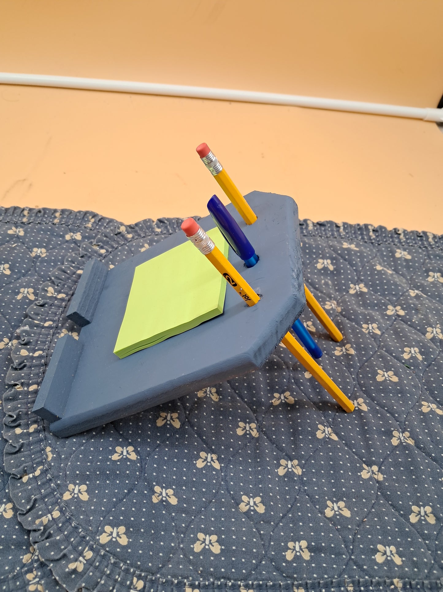 Adjustable Phone and Note planning Caddy 5.00ea to 7.00ea