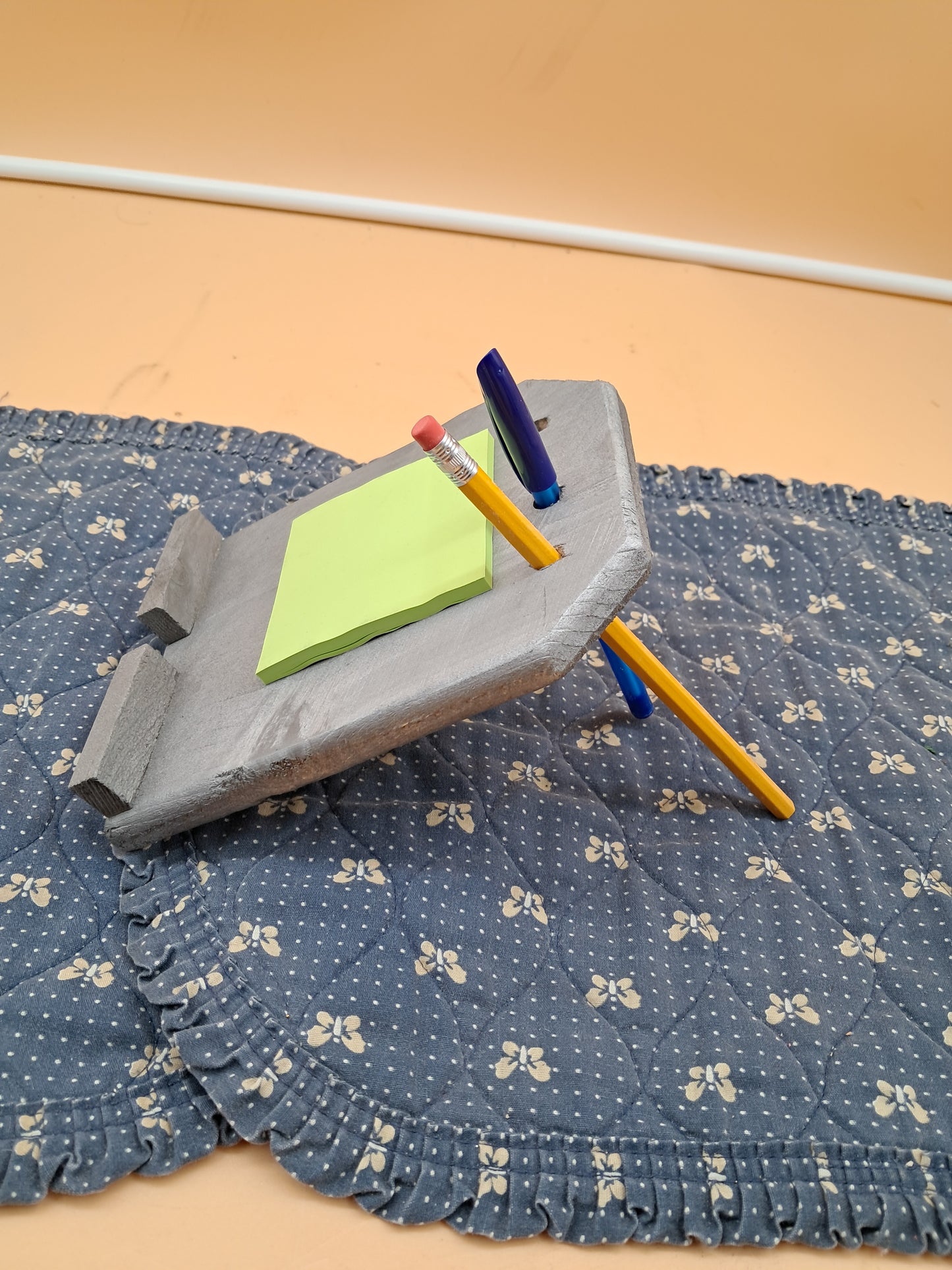 Adjustable Phone and Note planning Caddy 5.00ea to 7.00ea